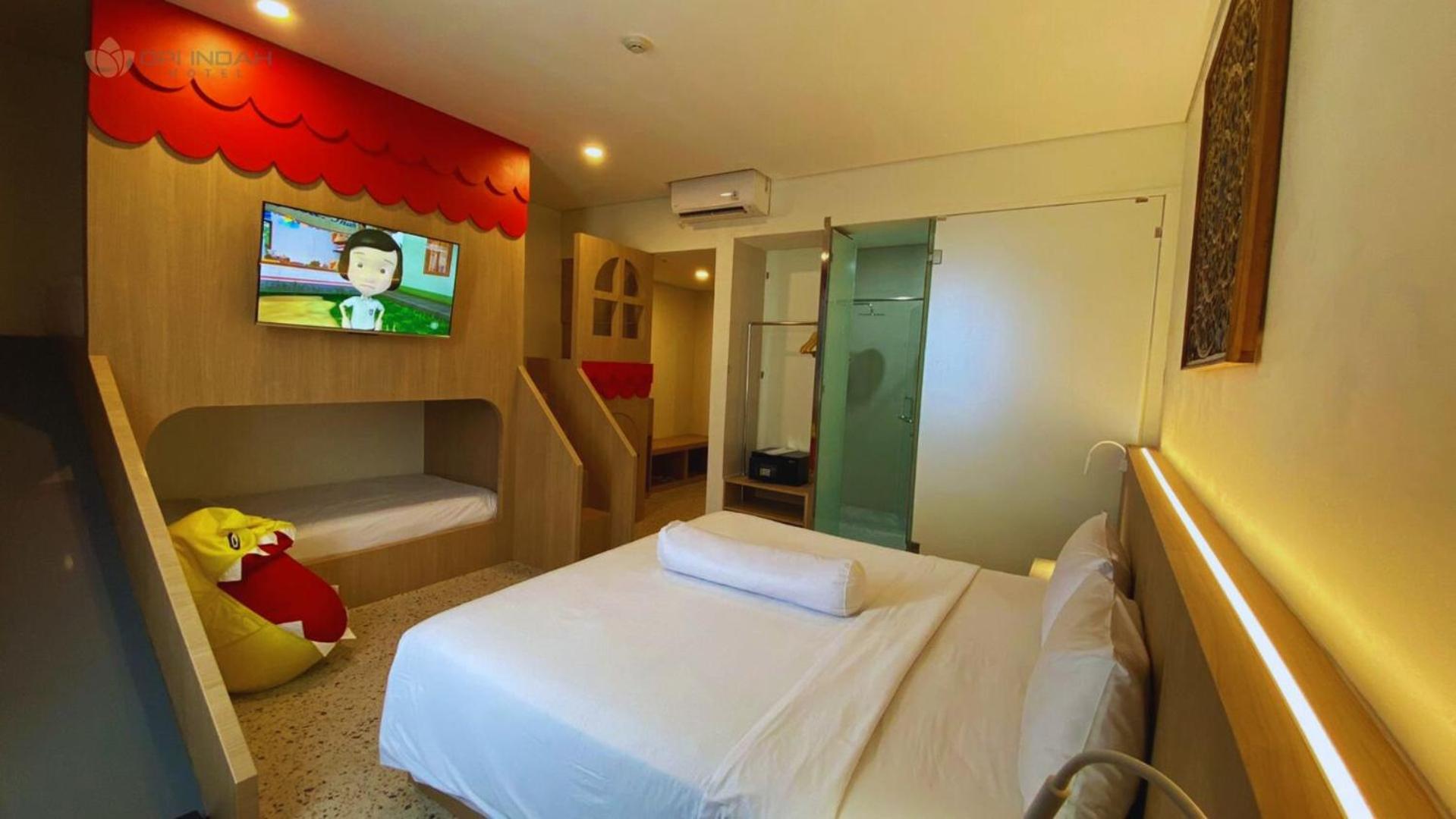Opi Indah Hotel Palembang Exterior foto